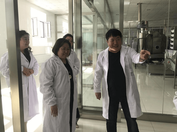 蒙西泉公司一行到三胖蛋食品有限公司参观